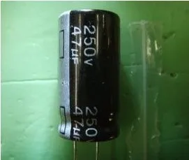 Elektrolytický kondenzátor 250V 47UF kondenzátor